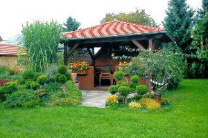 Bau eines Pavillon, Quitzdorfer See in Sproitz